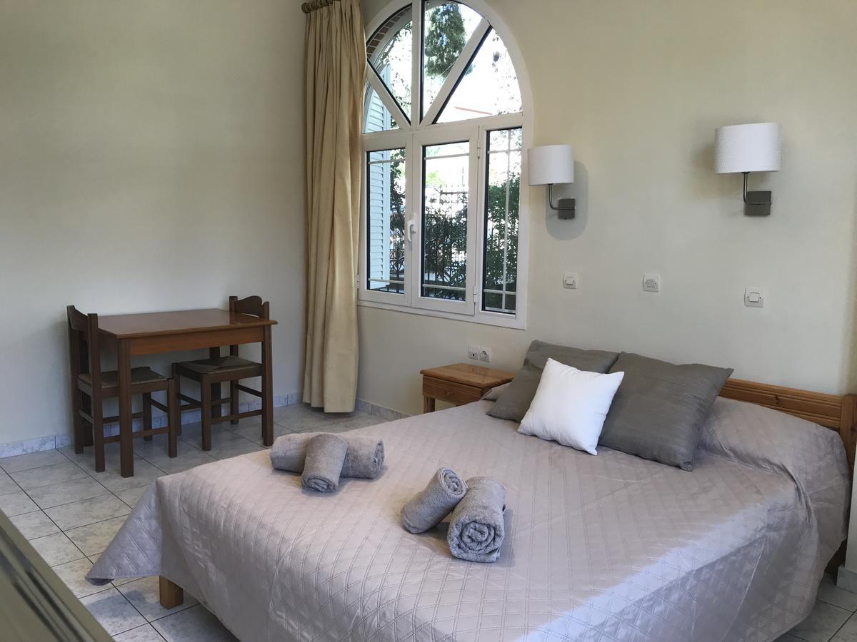 Calypso Beach Hotel Loutra Edipsou  Extérieur photo