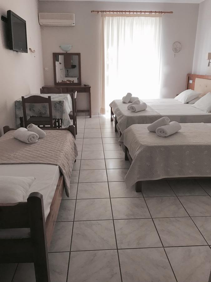 Calypso Beach Hotel Loutra Edipsou  Extérieur photo